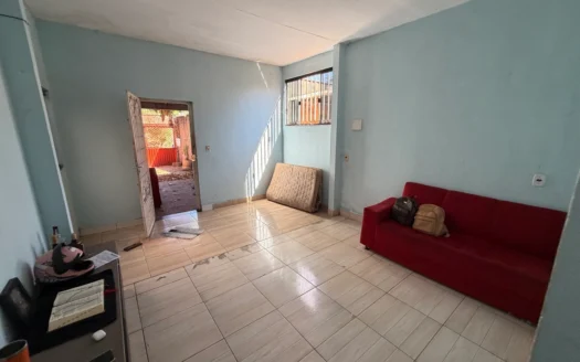 2 Casas em Lote Único