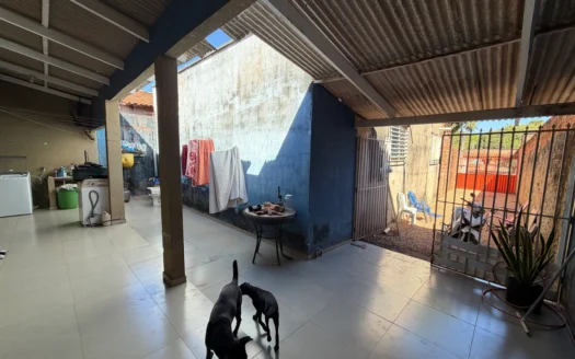 2 Casas em Lote Único