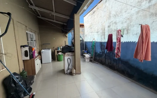 2 Casas em Lote Único