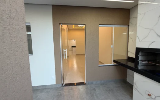 Casa com 4  Quartos