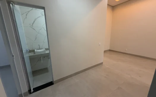 Casa com 4  Quartos