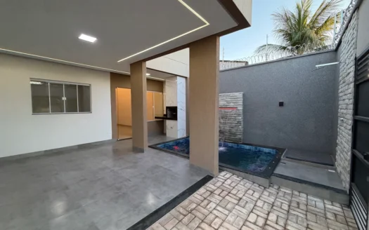 Casa com 4  Quartos