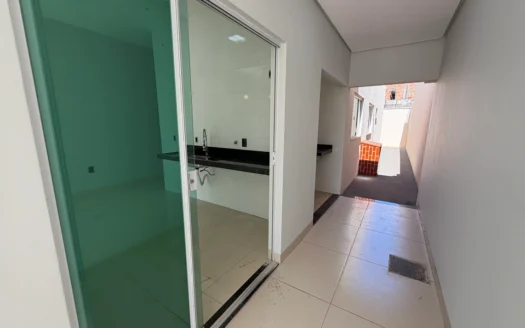 Casa Nova de 3 Quartos