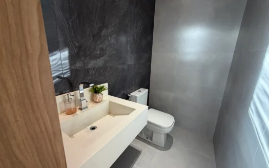 Casa com 3 Suítes Plenas