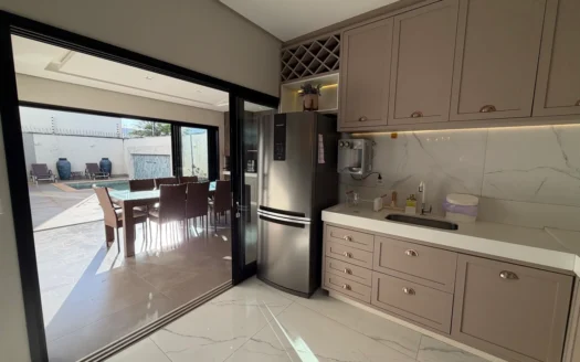 Casa com 3 Suítes Plenas