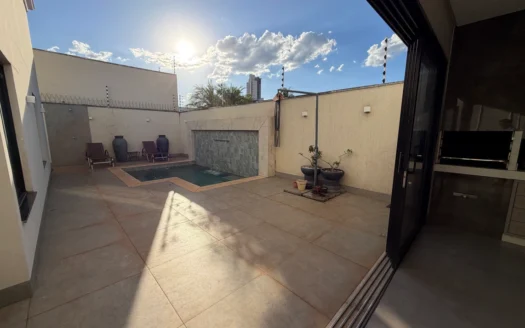Casa com 3 Suítes Plenas