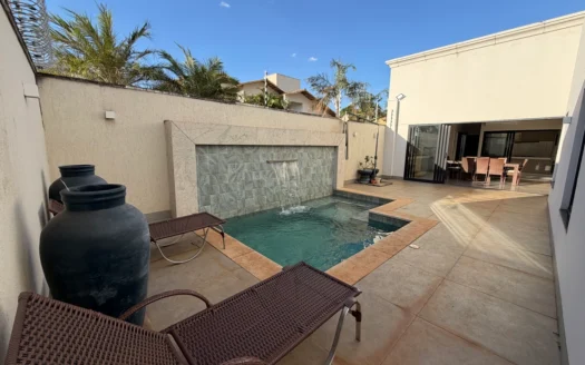 Casa com 3 Suítes Plenas
