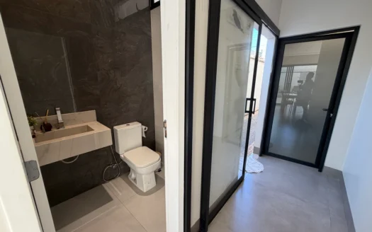 Casa com 3 Suítes Plenas