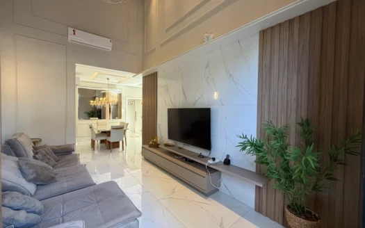 Casa com 3 Suítes Plenas
