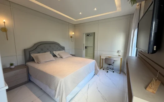 Casa com 3 Suítes Plenas