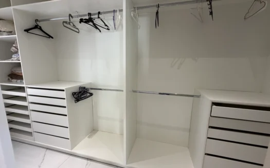 Casa com 3 Suítes Plenas