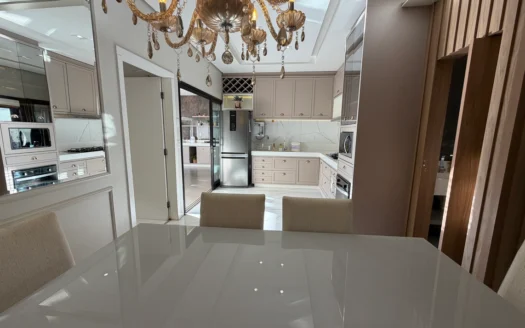 Casa com 3 Suítes Plenas