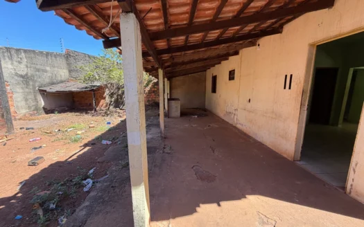 Casa com 2 Quartos
