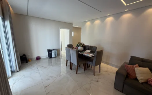 Casa com 3 Suítes