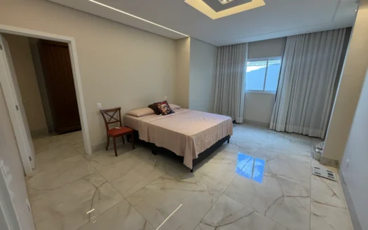 Casa com 3 Suítes