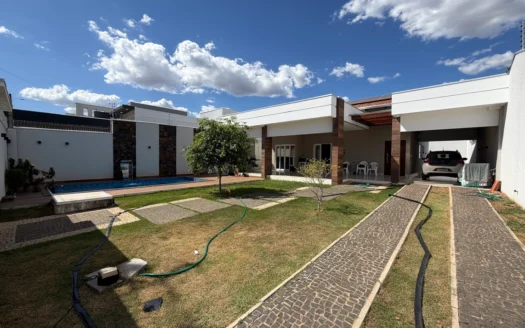 Casa com 3 Suítes