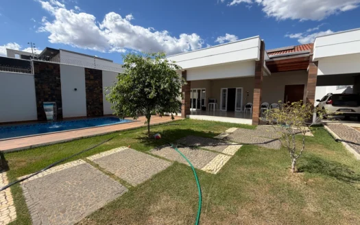 Casa com 3 Suítes