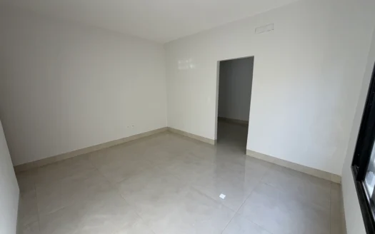 Casa com 4 Suítes