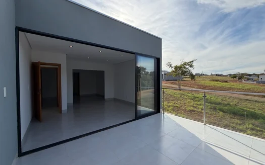 Casa com 4 Suítes