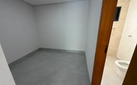 Casa com 4 Suítes
