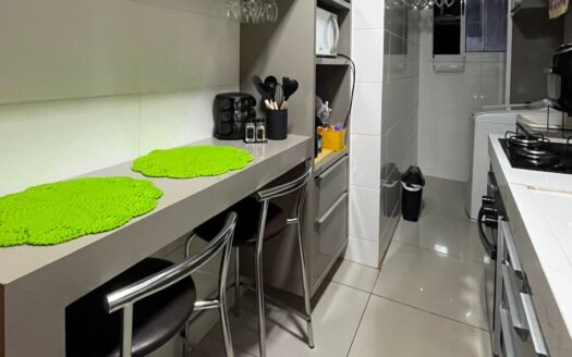 Apartamento com 2 Quartos