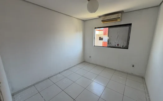 Apartamento com 2 Quartos