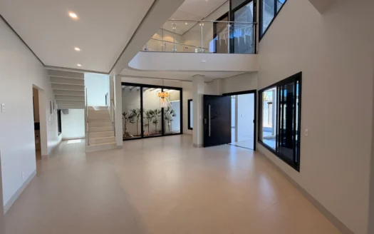 Sobrado com 3 Quartos