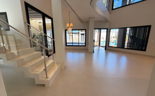 Sobrado com 3 Quartos