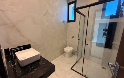 Sobrado com 3 Quartos