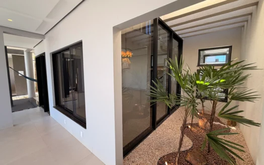 Sobrado com 3 Quartos