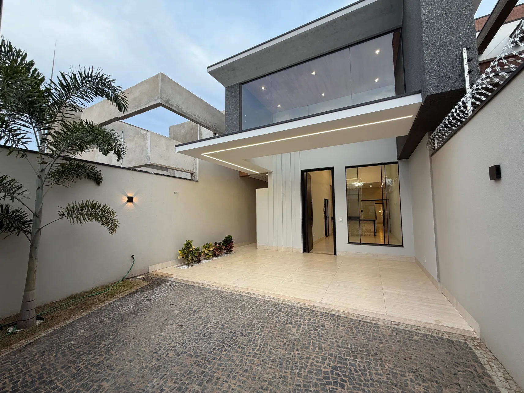 Casa de 3 Suítes 505 Sul