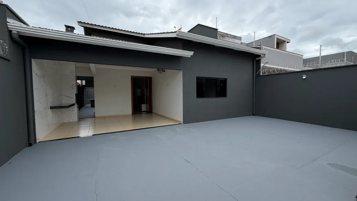 Casa com Energia Solar na 604 Norte