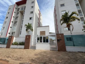 Apartamento de 2 Quartos na 605 Sul