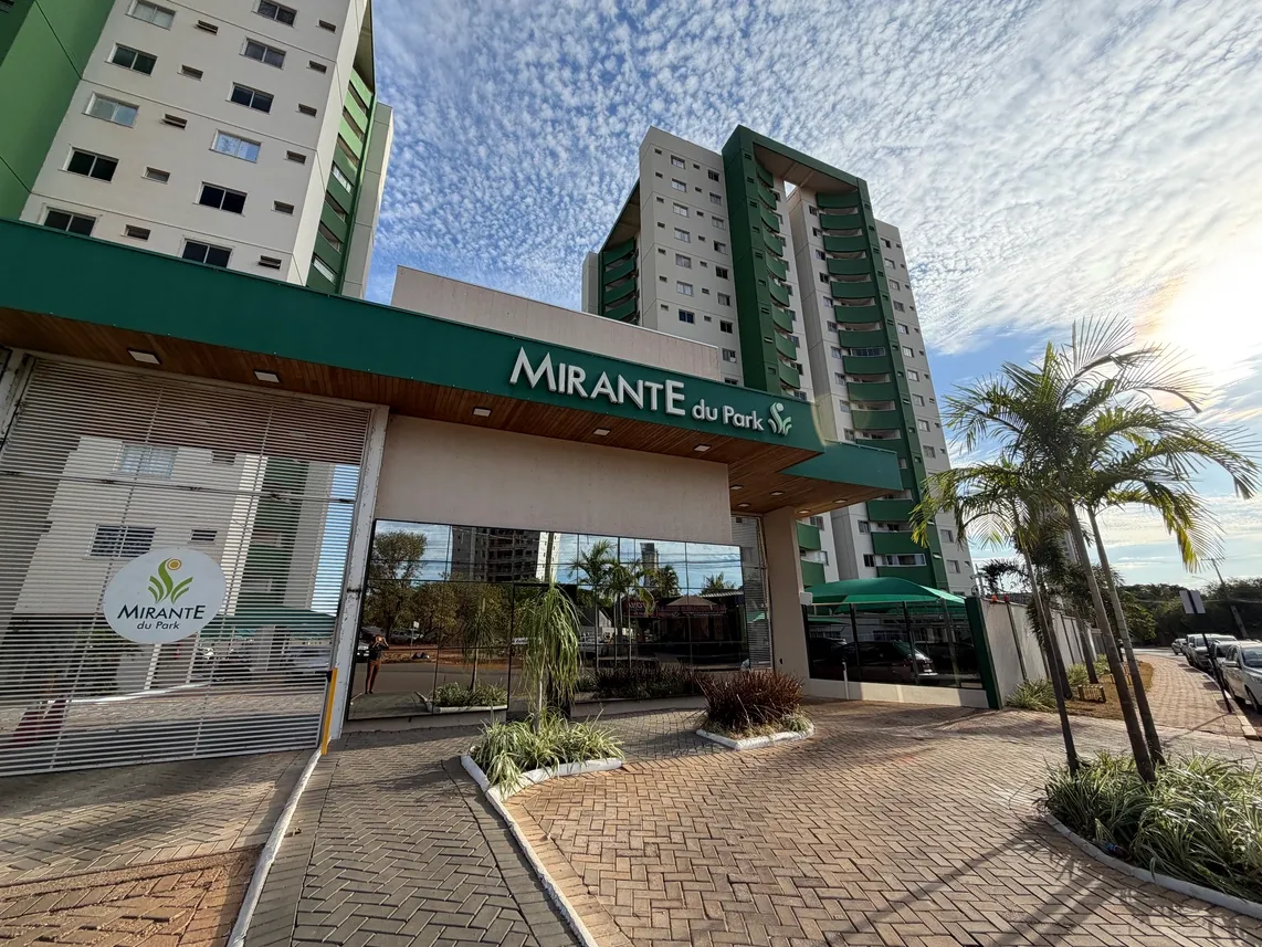 Apartamento com 2 Quartos na 308 Sul
