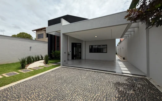 Casa com 3 Suítes Plenas 1003 Sul
