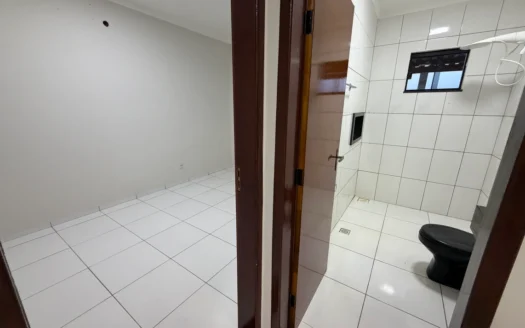 Casa de 3 Quartos na 1006 Sul