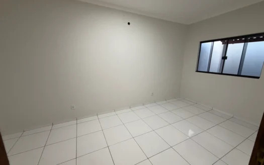 Casa de 3 Quartos na 1006 Sul
