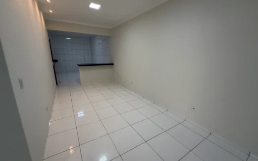 Casa de 3 Quartos na 1006 Sul