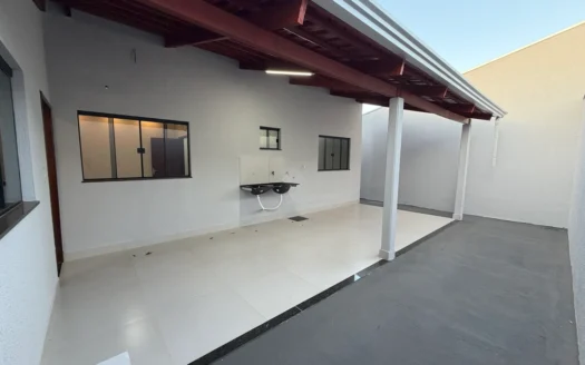 Casa de 3 Quartos na 1006 Sul