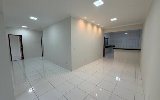 Casa de 3 Quartos na 1006 Sul