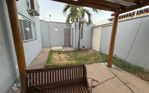 Casa de 3 Suítes na 105 Norte