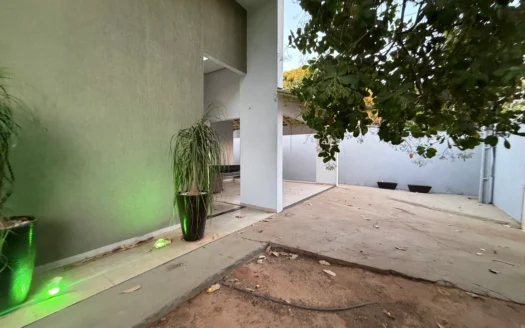 Casa de 3 Suítes na 105 Norte