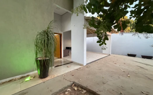 Casa de 3 Suítes na 105 Norte