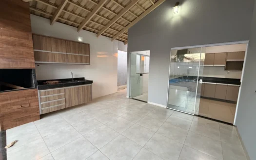 Casa de 3 Suítes na 105 Norte