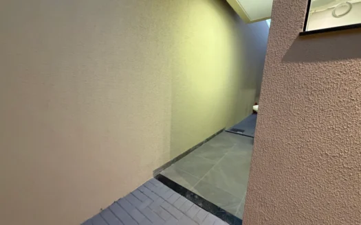 Casa com 3 Suítes na 108 Norte