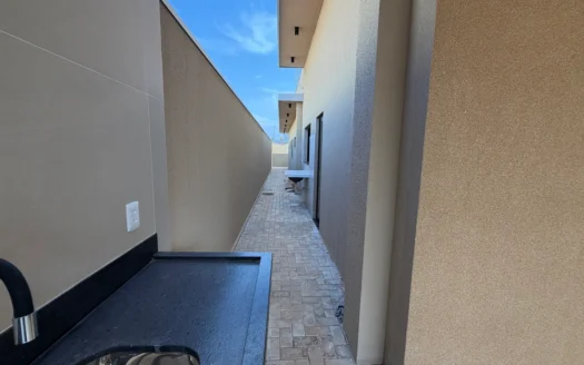Casa com 3 Quartos na 108 Sul