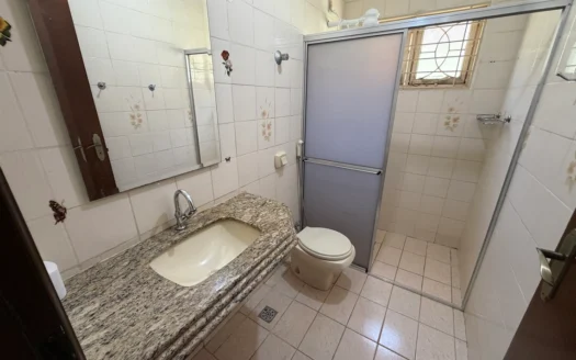 Casa de 3 Quartos na 110 Sul