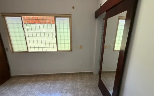 Casa de 3 Quartos na 110 Sul