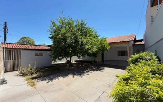 Casa de 3 Quartos na 110 Sul
