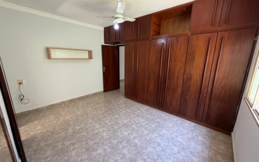 Casa de 3 Quartos na 110 Sul